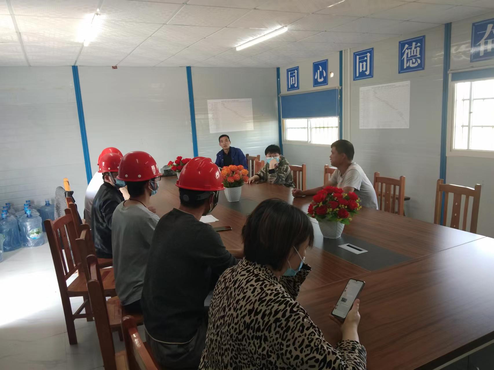 9401fa4bbee7eba1f1fccea18653e84.jpg 9401fa4bbee7eba1f1fccea18653e84.jpg